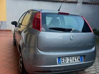 Usata Fiat Grande Punto 90 CV (66 kW) 2010 Grigio Utilitaria