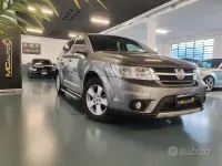 Usata Fiat Freemont 140 CV (102 kW) 2011 Grigio SUV