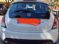 Usata Lancia Ypsilon Silver 69 CV (50 kW) 2020 Bianco Utilitaria