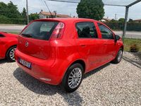 Usata Fiat Punto Lounge 95 CV (69 kW) 2017 Rosso Utilitaria