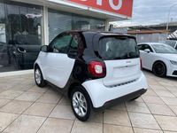 Usata Smart ForTwo Coupé Passion 90 CV (66 kW) 2018 Bianco Utilitaria