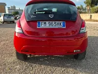 Usata Lancia Ypsilon 69 CV (50 kW) 2018 Rosso Utilitaria
