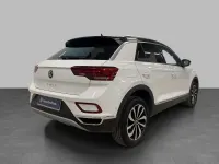 Usata VW T-Roc Style 110 CV (80 kW) 2023 Pure white nero SUV