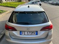 Usata Opel Astra Active 110 CV (80 kW) 2016 Grigio Berlina