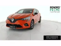 Usata Renault Clio Techno 145 CV (106 kW) 2023 Arancione Utilitaria