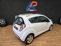 Begagnad Chevrolet Spark LT 82 HK (60 kW) 2012 Vit Halvkombi