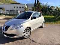 Usata Lancia Ypsilon Silver 69 CV (50 kW) 2011 Argento Utilitaria