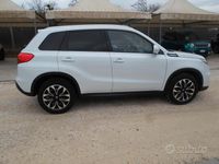Usata Suzuki Vitara 120 CV (88 kW) 2015 Bianco SUV