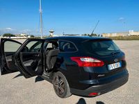 Usata Ford Focus 105 CV (77 kW) 2013 Nero Station wagon