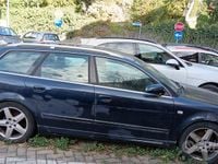 Usata Audi A4 Ambiente 179 CV (131 kW) 2004 Blu/azzurro Station wagon