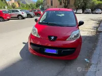 Usata Peugeot 107 68 CV (50 kW) 2009 Bluazzurro Utilitaria