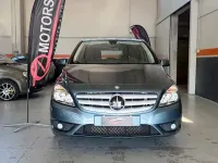 Usata Mercedes B160 Executive 90 CV (66 kW) 2014 Bluazzurro Utilitaria