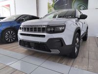 Nuova Jeep Avenger Longitude 101 CV (74 kW) 2025 Grigio SUV