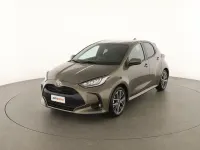 Usata Toyota Yaris Lounge 131 CV (96 kW) 2024 Oro Utilitaria