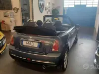 Begagnad Mini One Cabriolet 90 HK (66 kW) 2007 Blå Cab
