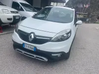 Usata Renault Scenic E-Tech XMOD 110 CV (80 kW) 2015 Bianco Monovolume