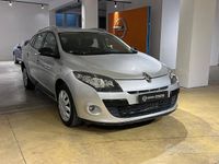 Usata Renault Mégane GrandTour 90 CV (66 kW) 2012 Grigio Station wagon