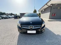 Usata Mercedes A180 109 CV (80 kW) 2013 Nero Utilitaria
