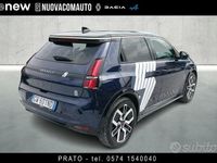 Usata Renault R5 Iconic 110 kW (150 CV) 2024 Nero Utilitaria