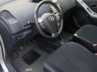 Usata Toyota Yaris 69 CV (50 kW) 2007 Utilitaria