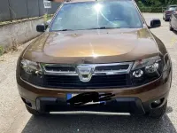 Usata Dacia Duster Lauréate 110 CV (80 kW) 2010 Arancione SUV