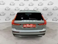 Usata Volvo V60 CC Plus 197 CV (144 kW) 2023 Grigio Station wagon