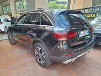 Usata Mercedes GLC300 194 CV (142 kW) 2022 Nero ossidiana met SUV