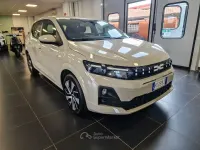 Nouvelle Dacia Sandero Expression 101 ch (74 kW) 2026 Gris Berline