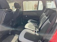 Usata Citroën Grand C4 Picasso Seduction 120 CV (88 kW) 2016 Rosso Monovolume