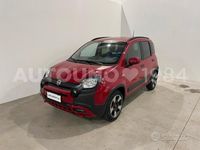 Usata Fiat Panda Cross Cross 69 CV (50 kW) 2023 Rosso Utilitaria