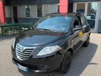 Usata Lancia Ypsilon 80 CV (58 kW) 2014 Nero Utilitaria