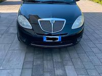 Usata Lancia Ypsilon 69 CV (50 kW) 2010 Nero Utilitaria