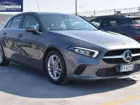 Usata Mercedes A180 Business 116 CV (85 kW) 2019 Grigio Berlina