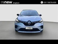 Usata Renault Captur Techno 145 CV (106 kW) 2023 Grigio chiaro SUV