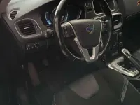 Usata Volvo V40 Summum 114 CV (83 kW) 2012 Nero Utilitaria