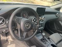 Usata Mercedes A160 75 CV (55 kW) 2017 Bianco Berlina