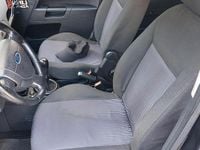 Usata Ford Fusion 68 CV (50 kW) 2006 Nero Utilitaria