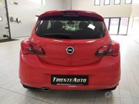 Usata Opel Corsa OPC 150 CV (110 kW) 2017 Rosso Coupé