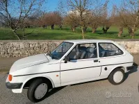 Usata Ford Fiesta 49 CV (36 kW) 1987 Bianco Utilitaria