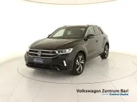 Usata VW T-Roc R-line 116 CV (85 kW) 2024 Nero SUV