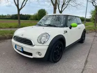 Usata Mini Cooper 75 CV (55 kW) 2011 Utilitaria