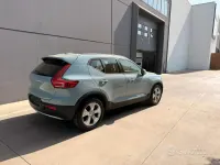 Usata Volvo XC40 Business Edition 150 CV (110 kW) 2019 Bluazzurro SUV