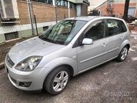 Usata Ford Fiesta 2008 Grigio Utilitaria