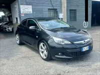 Usata Opel Astra GTC Cosmo 165 CV (121 kW) 2012 Nero Berlina