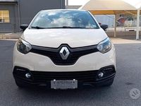 Usata Renault Captur Techno 90 CV (66 kW) 2015 Beige SUV