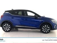 Usata Renault Captur Techno 91 CV (66 kW) 2024 Blu tetto nero SUV