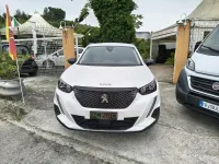 Usata Peugeot 2008 Allure 110 CV (80 kW) 2022 Bianco SUV