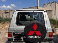 Usata Mitsubishi Pajero 84 CV (61 kW) 1989 Grigio SUV