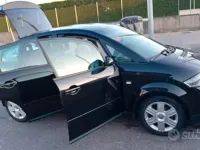 Usata Audi A2 75 CV (55 kW) 2001 Nero Utilitaria