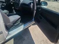 Usata Ford Fiesta 75 CV (55 kW) 2006 Grigio Utilitaria